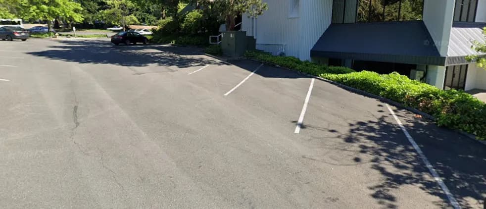 Exterior of the Federal Way clinic